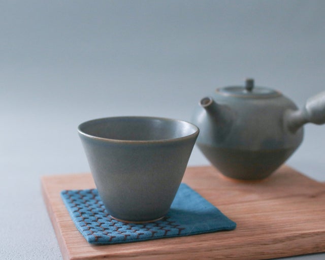 11 丘上八雲（陶器） | 手乃音