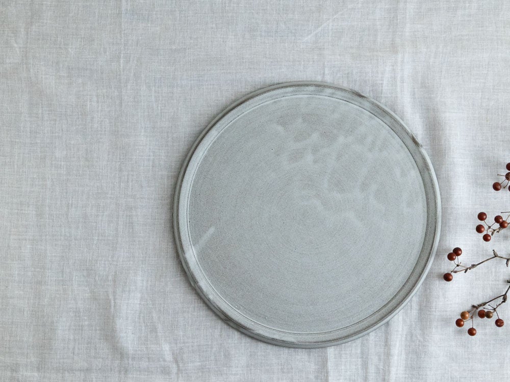 おぼろ雲 8寸プレート/大野香織 | 手乃音